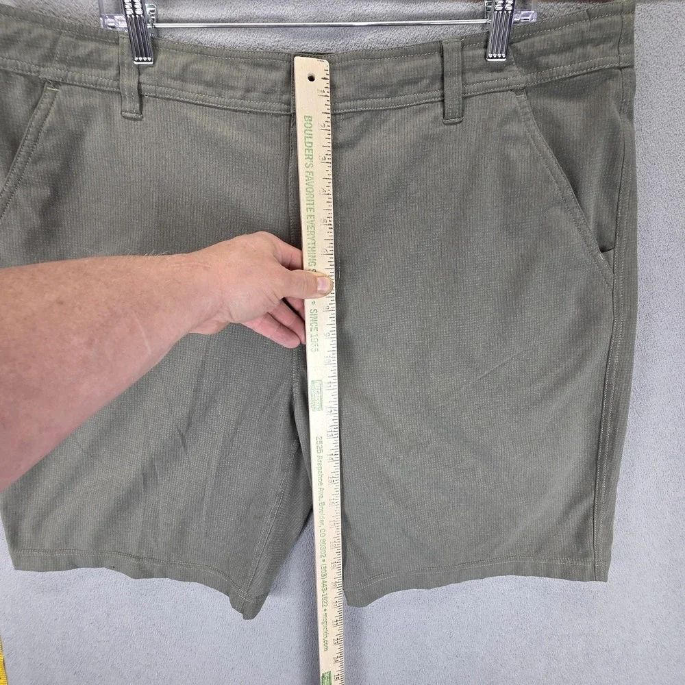 PrAna Shorts Mens 40 Green Hybridizer Microfiber Stretch Casual Summer 8